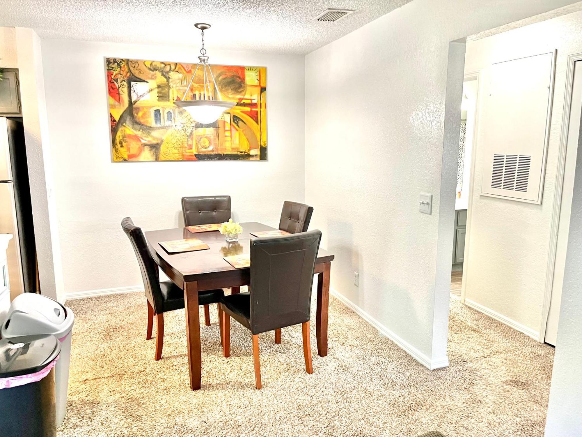 Daytona 2 Bed Apartment 10 Minutes To Beach With Balcony Port Orange Exterior photo