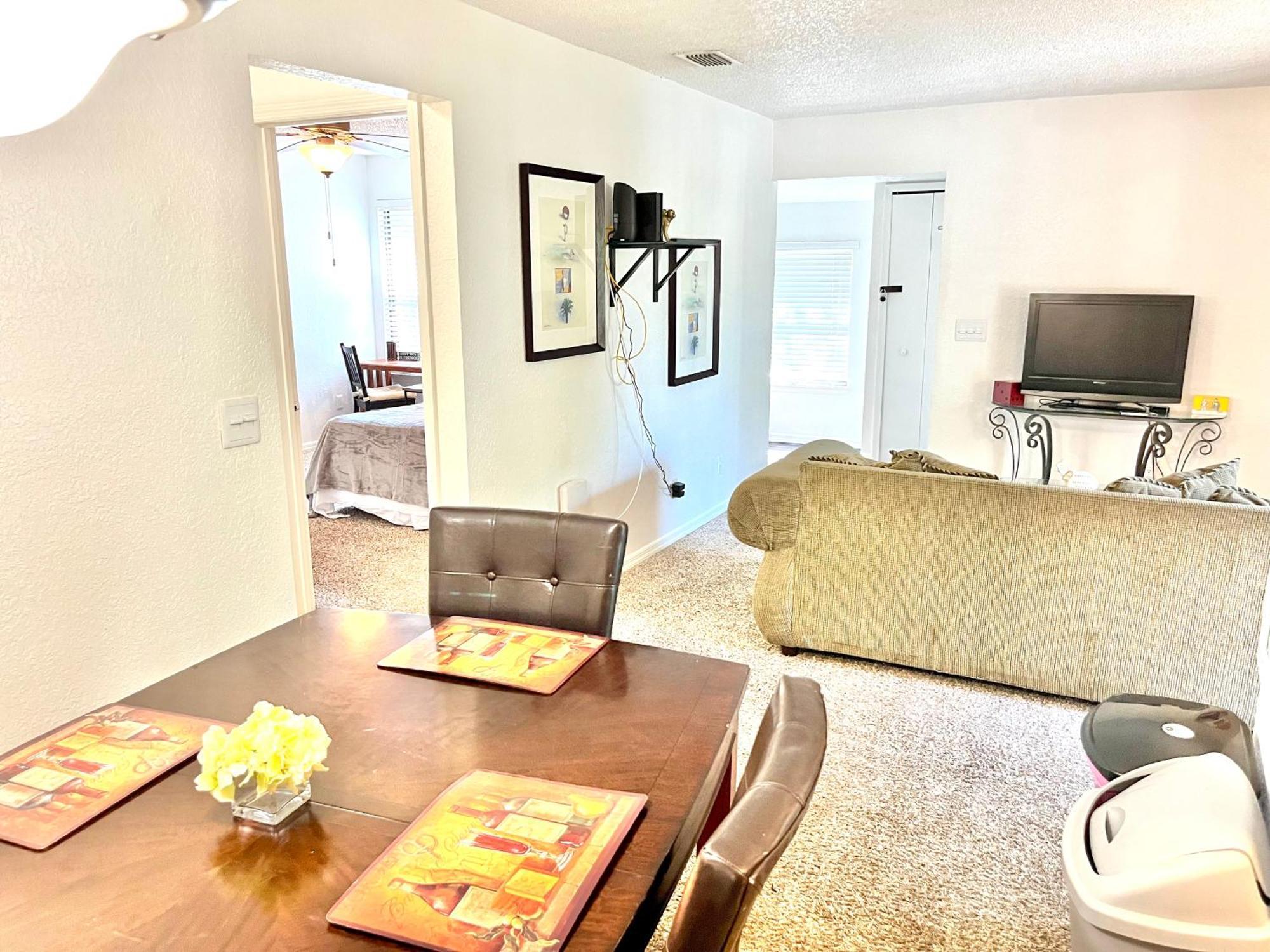 Daytona 2 Bed Apartment 10 Minutes To Beach With Balcony Port Orange Exterior photo