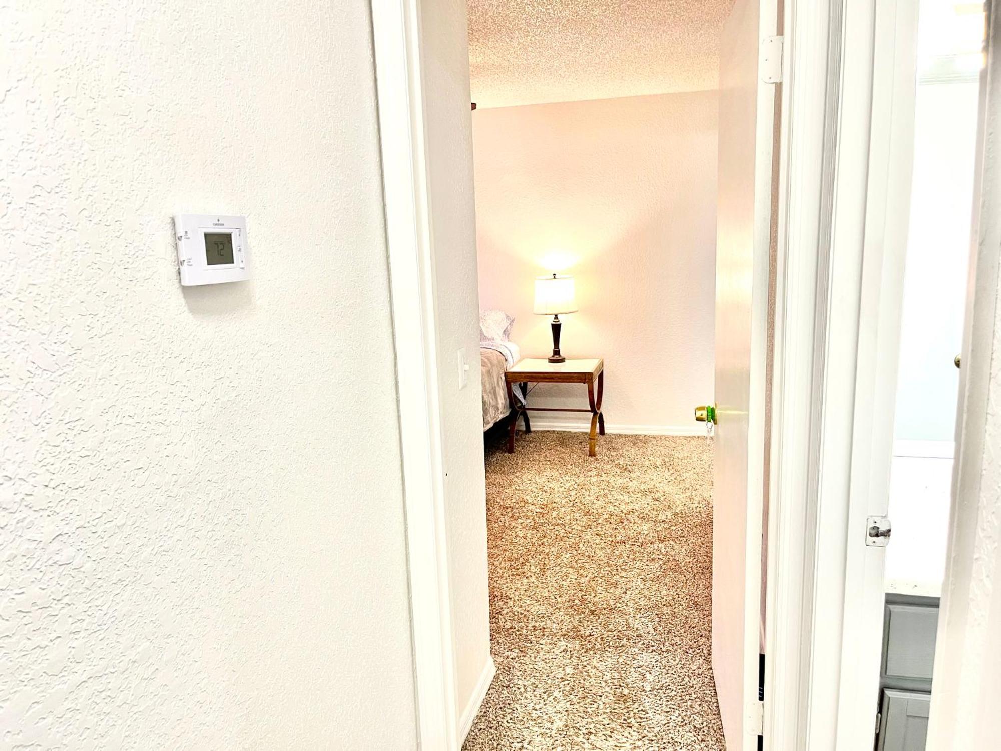 Daytona 2 Bed Apartment 10 Minutes To Beach With Balcony Port Orange Exterior photo