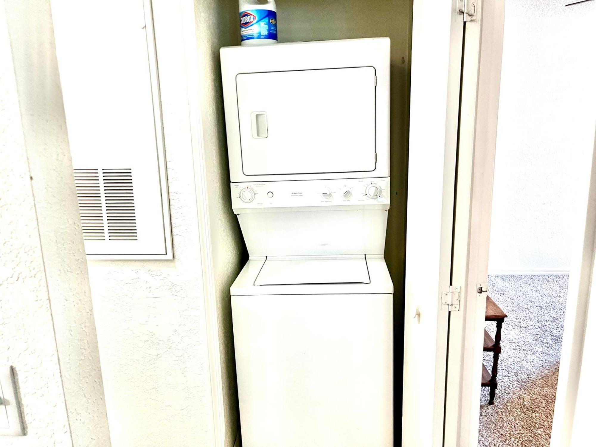 Daytona 2 Bed Apartment 10 Minutes To Beach With Balcony Port Orange Exterior photo
